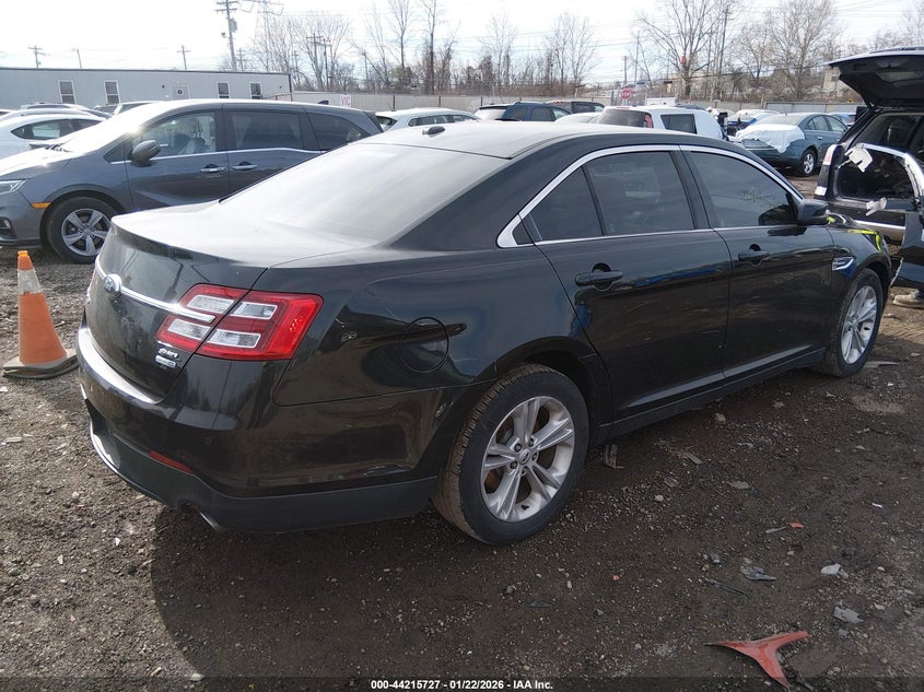 2013 Ford Taurus Sel
