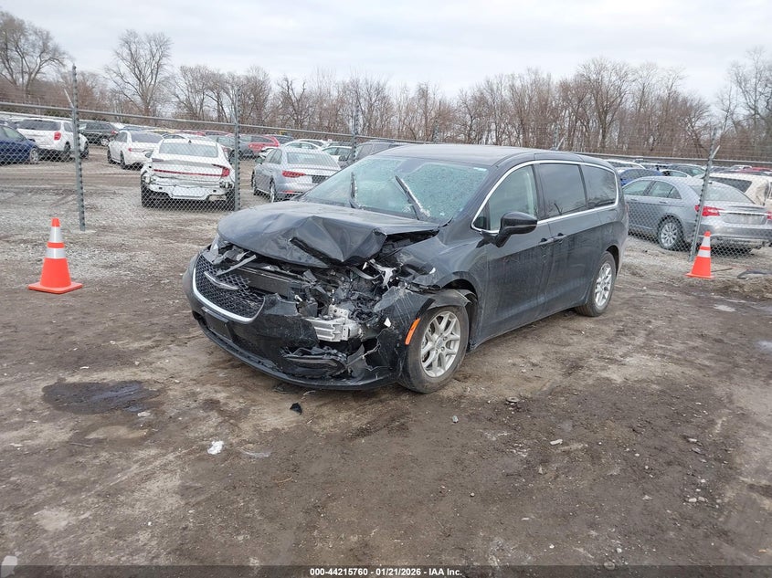 2024 Chrysler Pacifica Touring L
