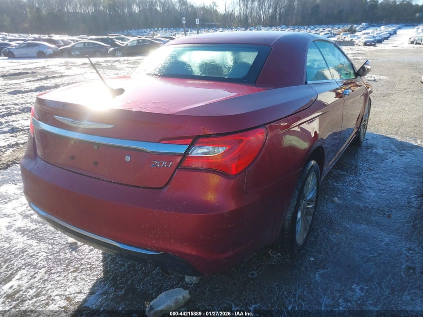2012 Chrysler 200 Limited