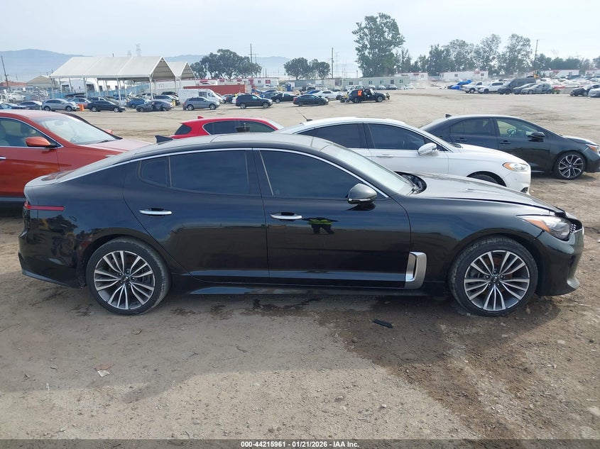 2018 Kia Stinger Premium VIN: KNAE25LA4J6011063 Lot: 44215961