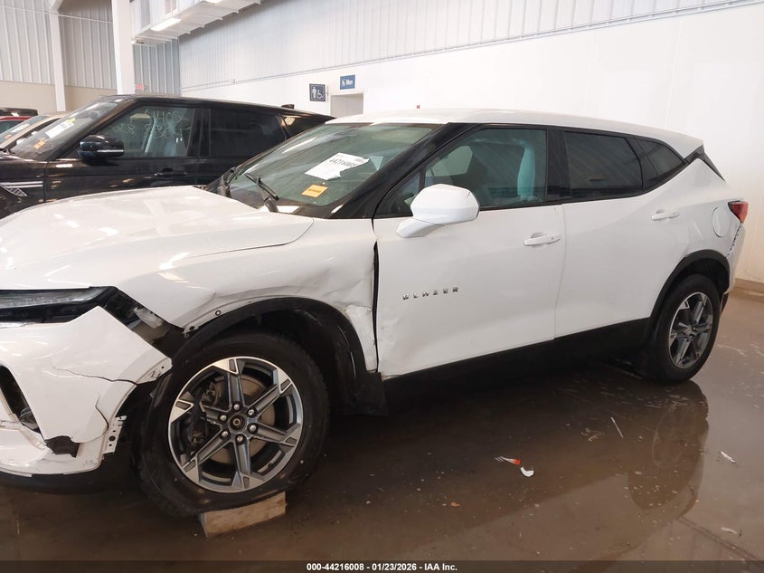2023 Chevrolet Blazer Fwd 2Lt VIN: 3GNKBCR47PS102335 Lot: 44216008