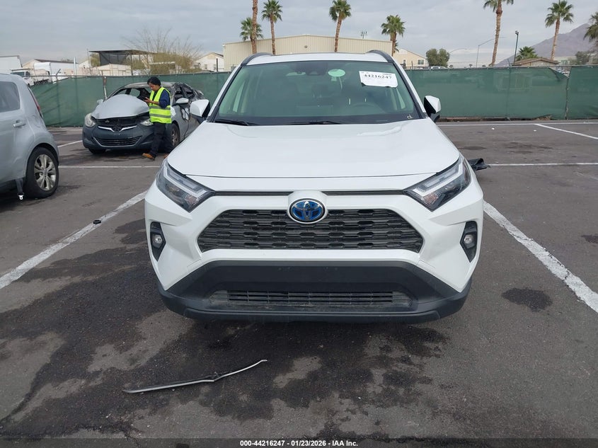 VIN JTMB6RFV0RD558354 2024 TOYOTA RAV4 HYBRID XLE PREMIUM