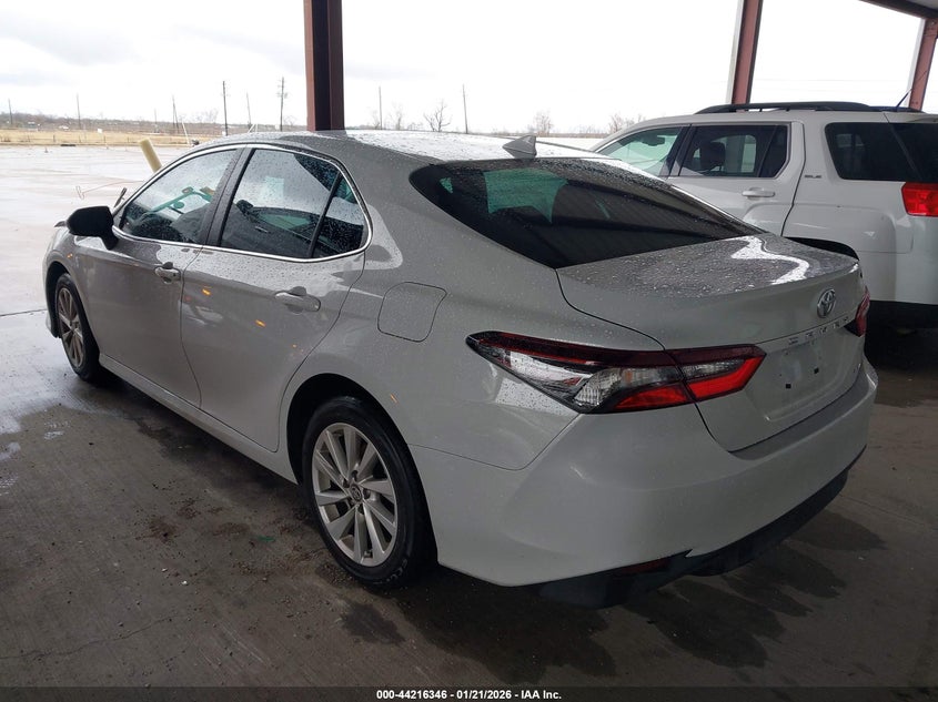 2023 Toyota Camry Le