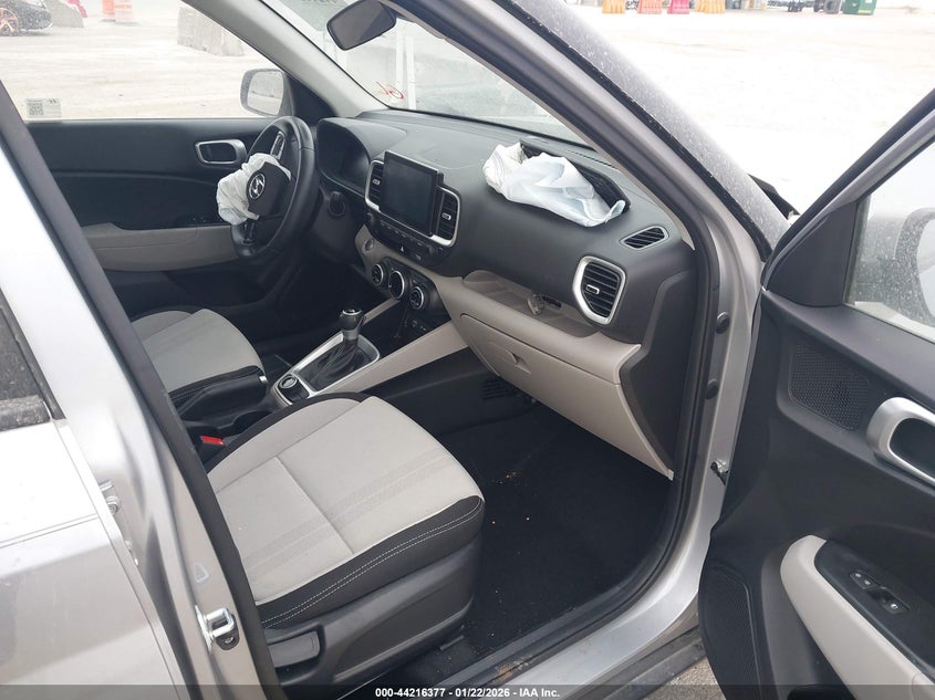 2025 Hyundai Venue Sel