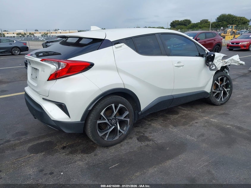 2021 Toyota C-Hr Xle