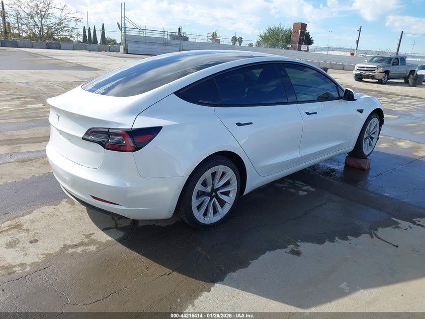 2021 Tesla Model 3 Standard Range Plus Rear-Wheel Drive