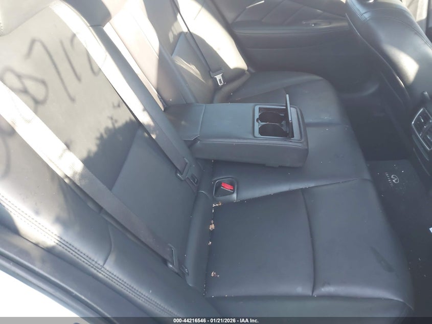 2015 INFINITI Q50 auction photo 8