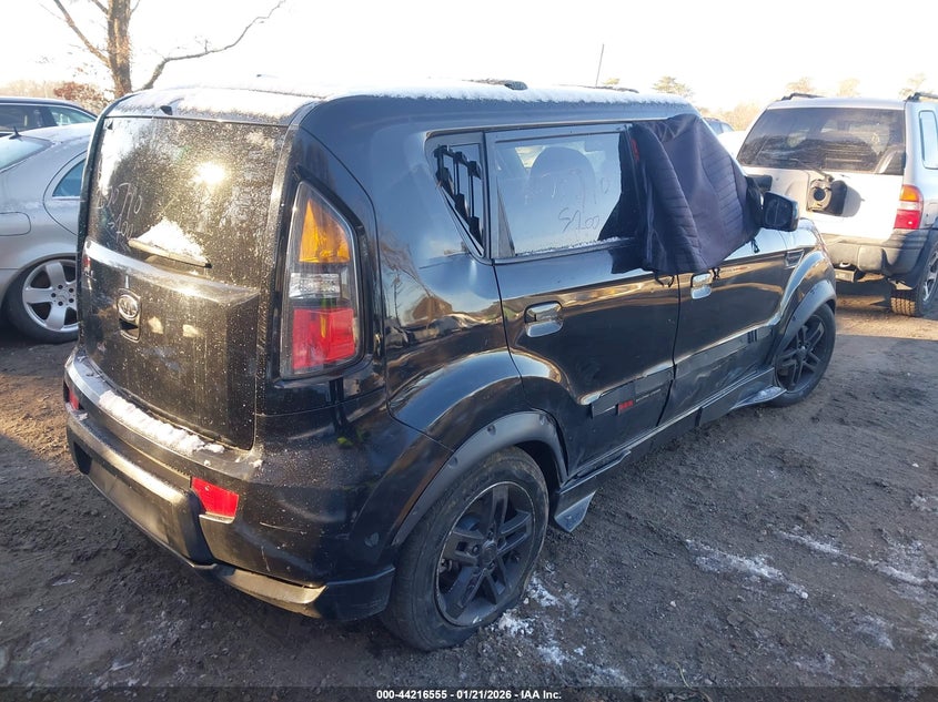 2010 Kia Soul +