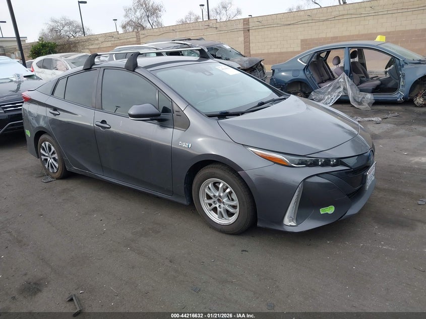 JTDKAMFP4M3174207 TOYOTA PRIUS PRIME XLE 2021