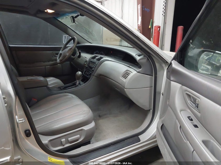 2002 Toyota Avalon Xl