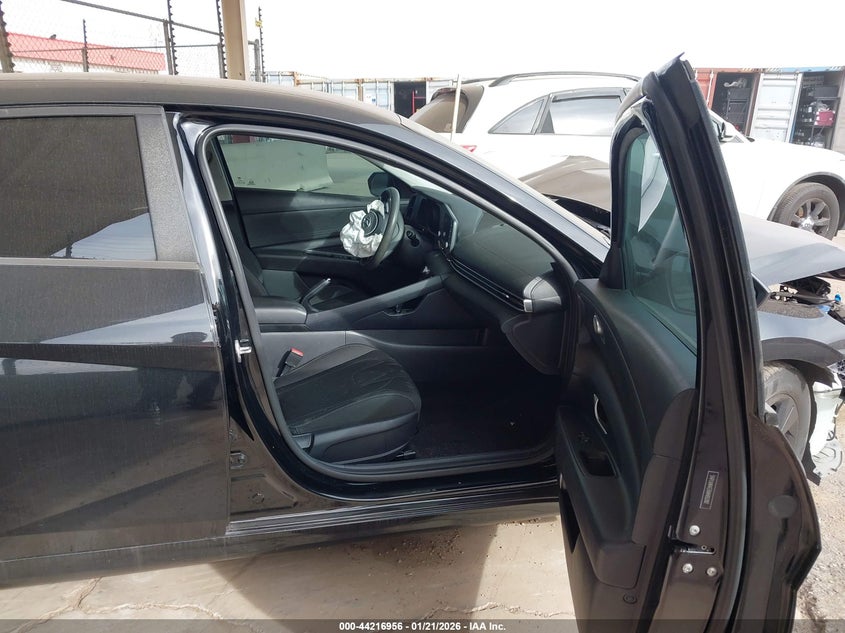 2021 Hyundai Elantra Sel