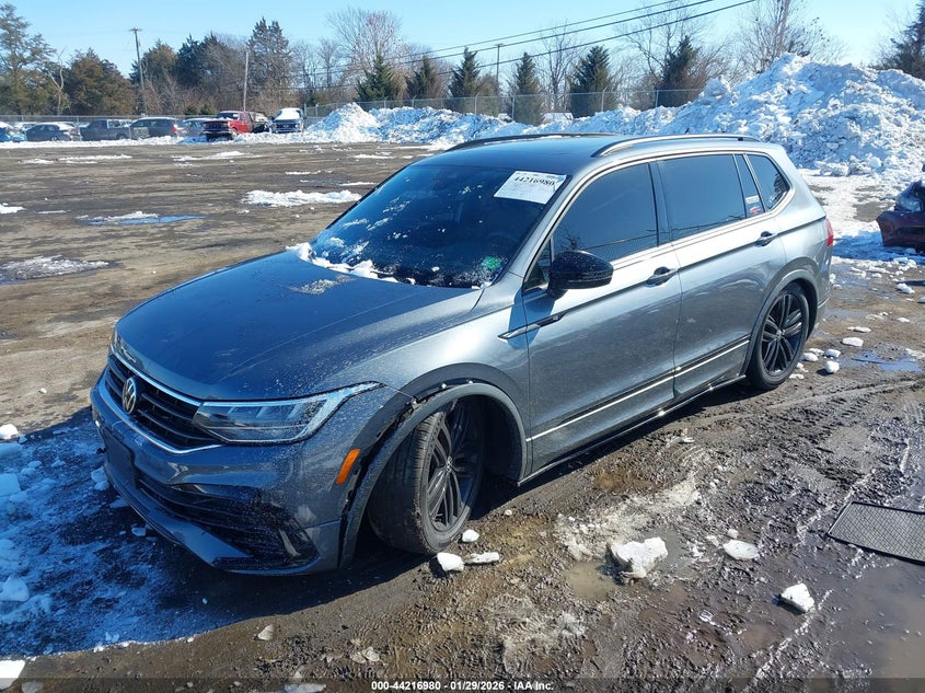 2022 Volkswagen Tiguan 2.0T Se R-Line Black