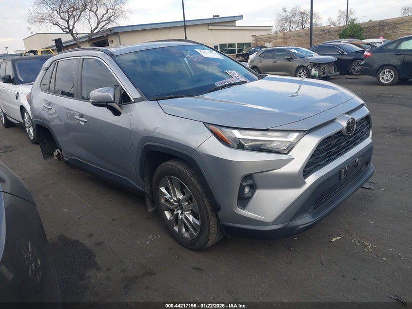 2024 TOYOTA RAV4  (VIN: 2T3C1RFV0RC260667)