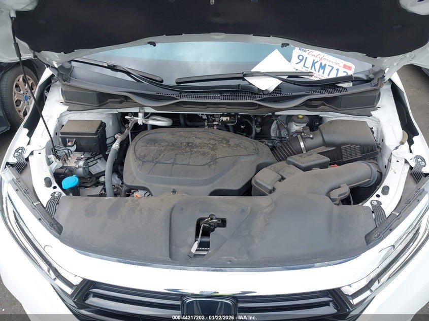 VIN 5FNRL6H89RB035615 2024 HONDA ODYSSEY TOURING