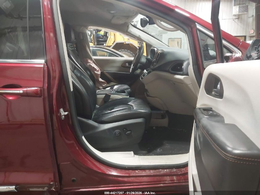 2017 Chrysler Pacifica Touring-L Plus