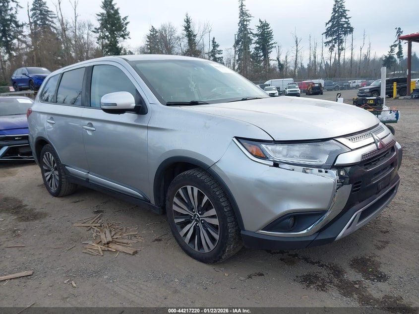 2019 Mitsubishi Outlander Se