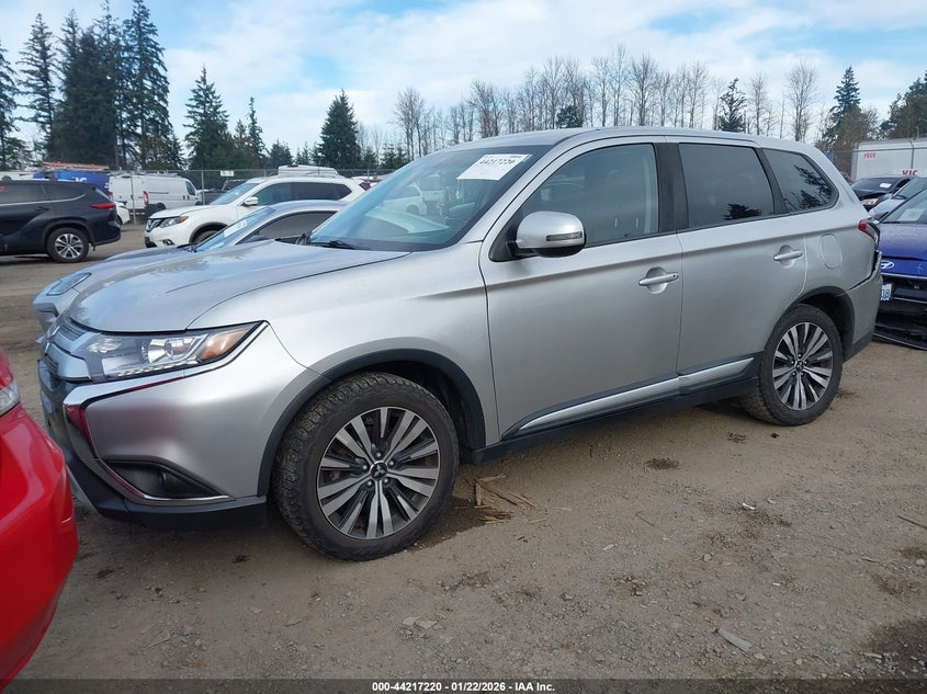 2019 Mitsubishi Outlander Se