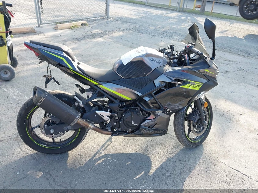 2021 Kawasaki Ex400 VIN: JKAEXKG1XMDAA5869 Lot: 44217247