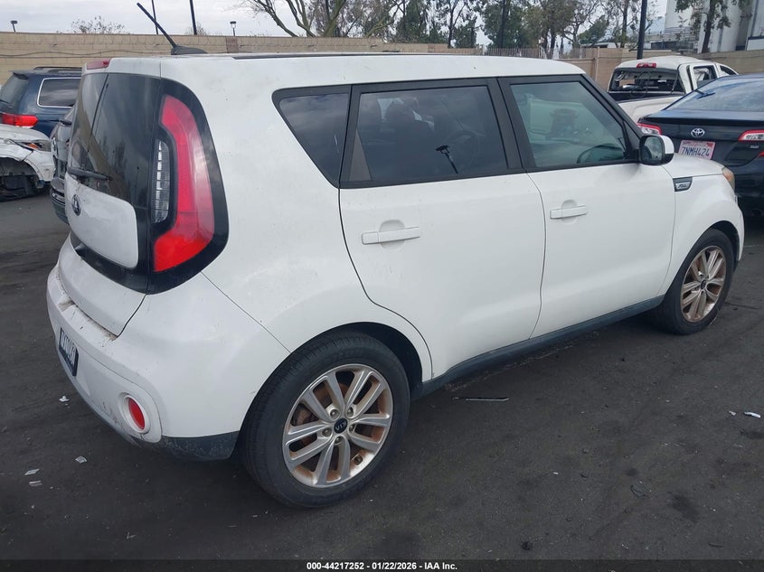 2018 Kia Soul +