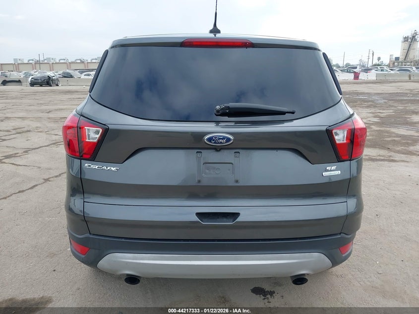 VIN 1FMCU0GD5KUB79251 2019 FORD ESCAPE SE