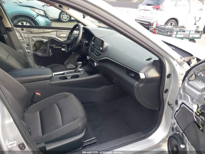 2023 Nissan Altima S Fwd