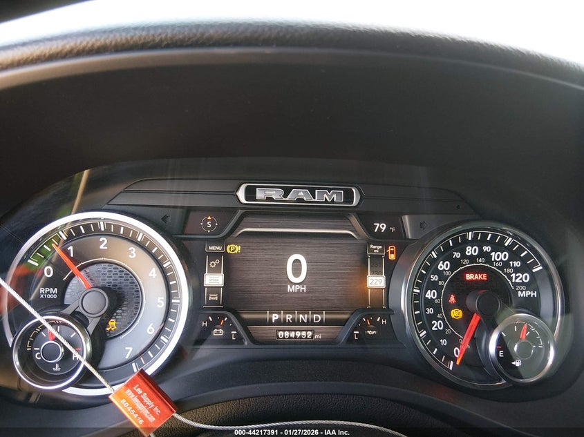 2021 Ram 1500 Big Horn 4X4 5'7 Box VIN: 1C6SRFFT4MN701627 Lot: 44217391