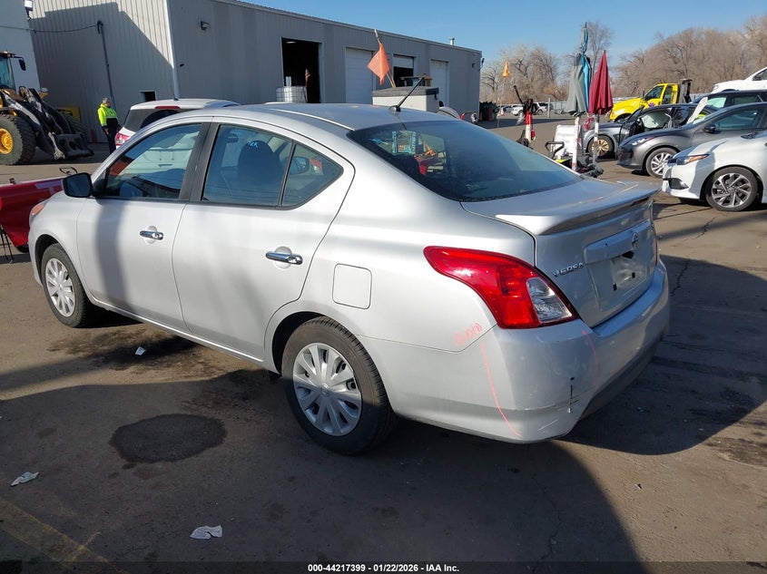 2018 Nissan Versa 1.6 Sv