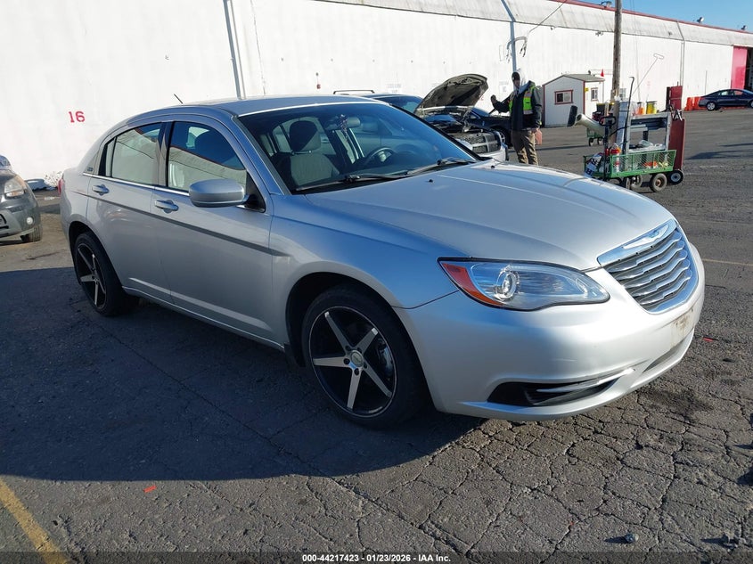 2012 Chrysler 200 Lx