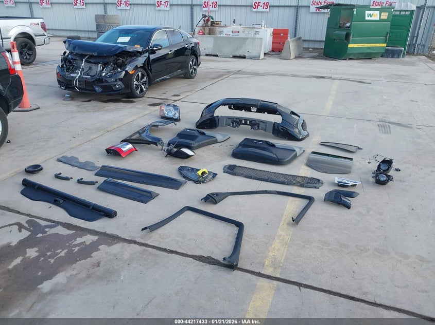 2011 Land Rover Lr2 VIN: SALFR2BN8BH219497 Lot: 44217433