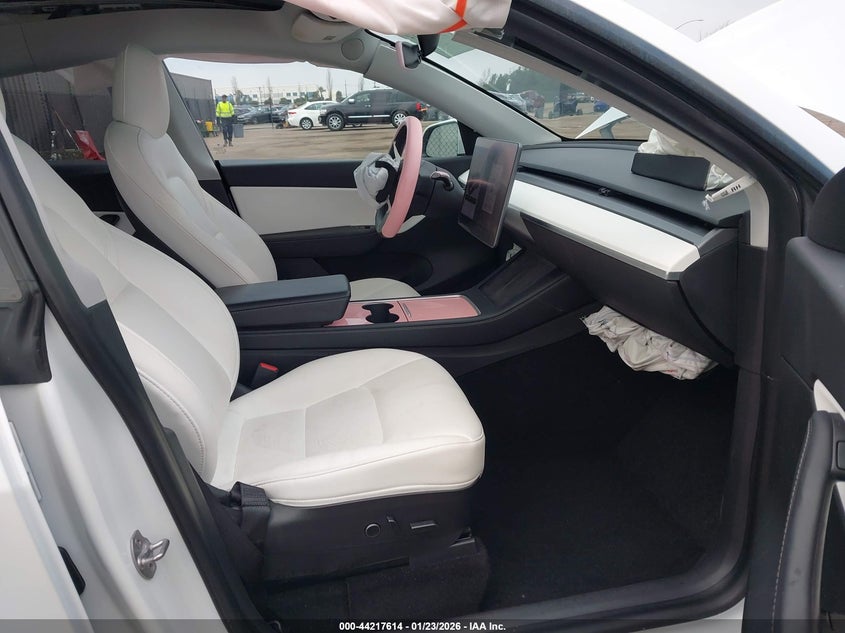 2021 Tesla Model Y Long Range Dual Motor All-Wheel Drive