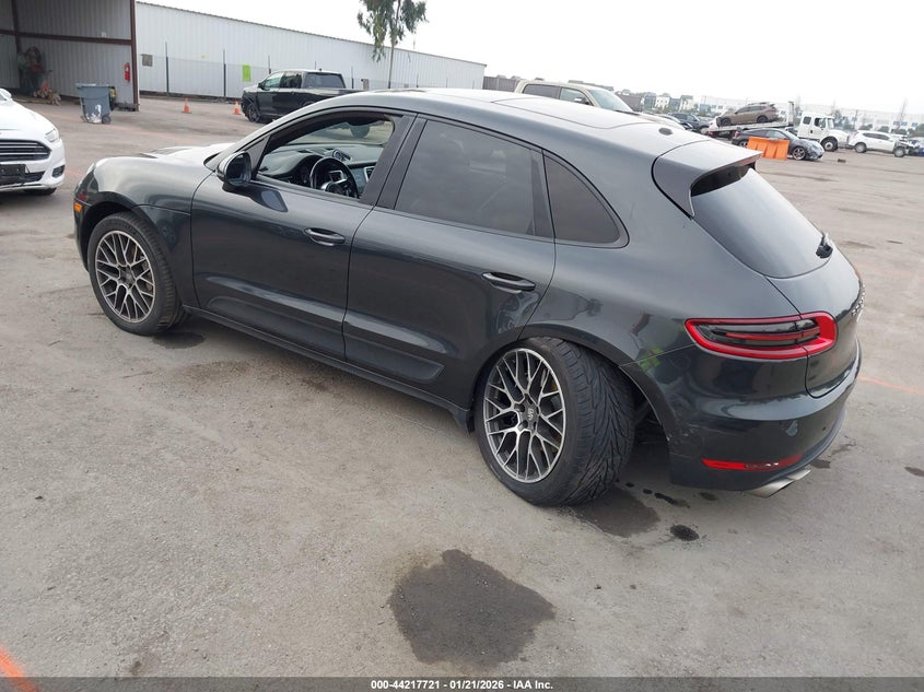 2018 Porsche Macan S