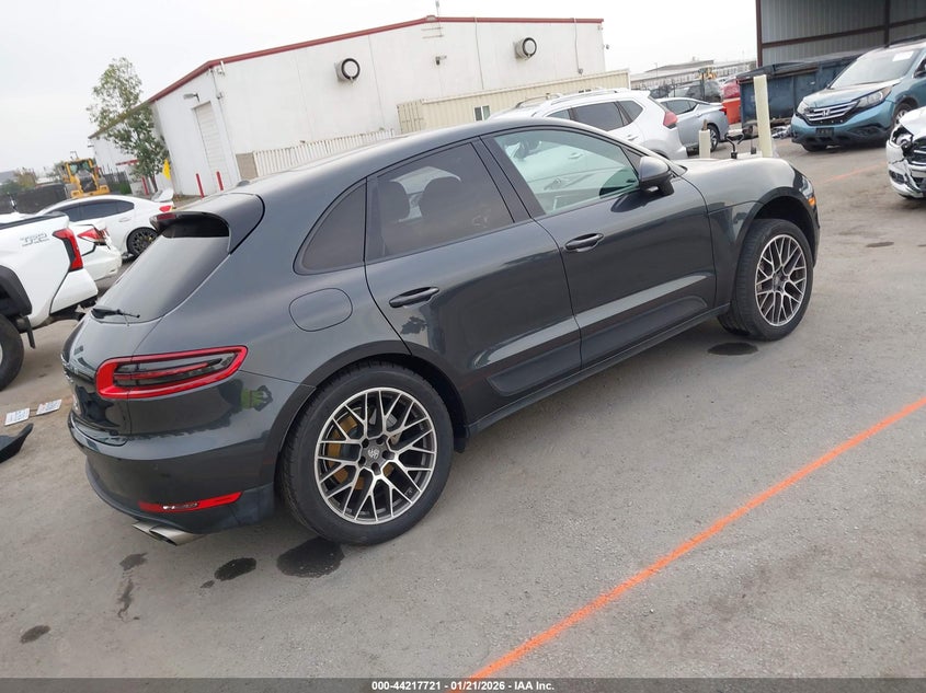 2018 Porsche Macan S
