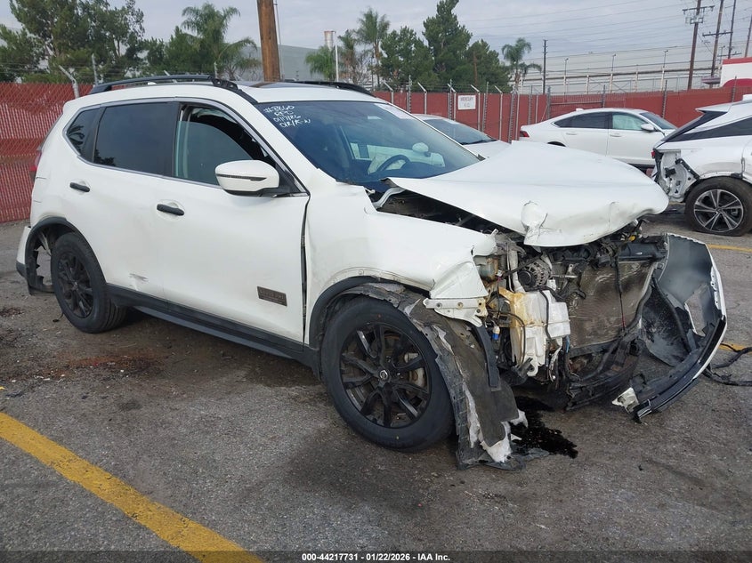 2017 Nissan Rogue Sv