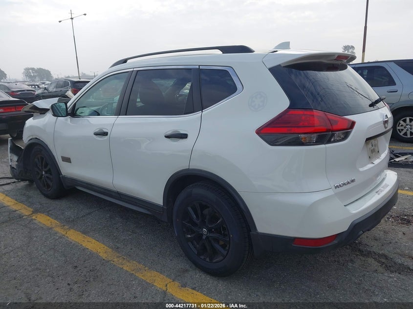 2017 Nissan Rogue Sv