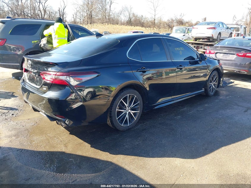 2023 Toyota Camry Se