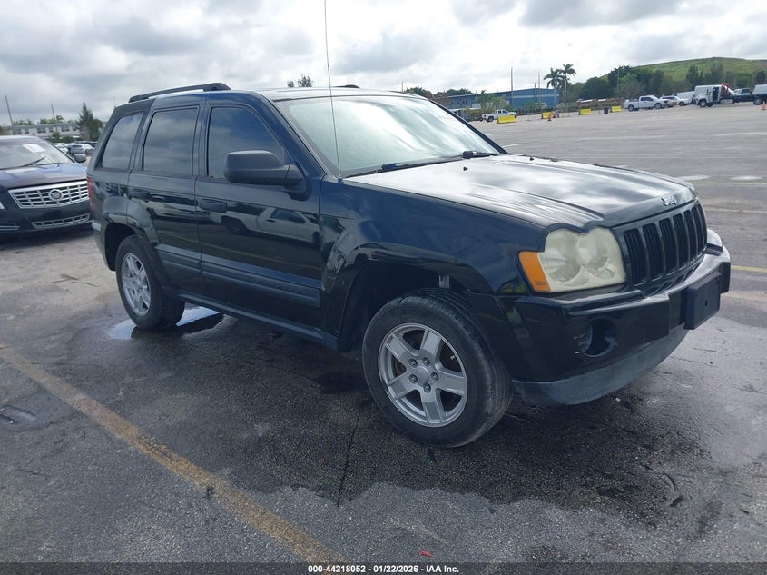 2006 Jeep Grand Cherokee Laredo
