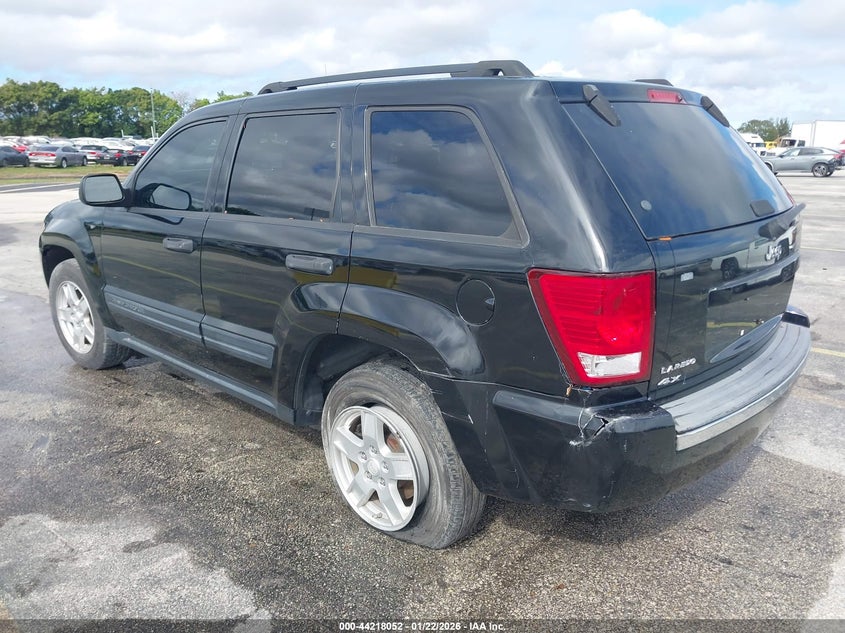 2006 Jeep Grand Cherokee Laredo