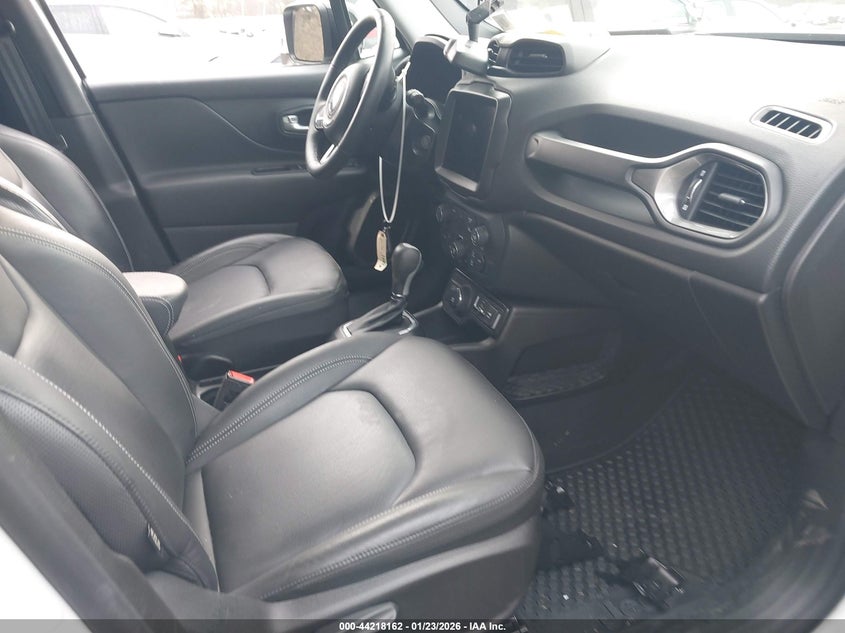 2023 Jeep Renegade Limited 4X4