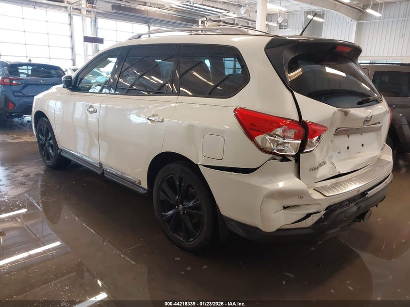 2017 Nissan Pathfinder Platinum