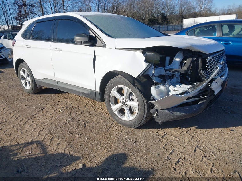 2023 Ford Edge Se