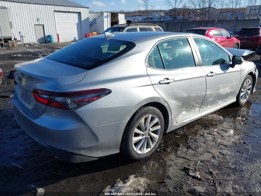 2022 Toyota Camry Le Awd