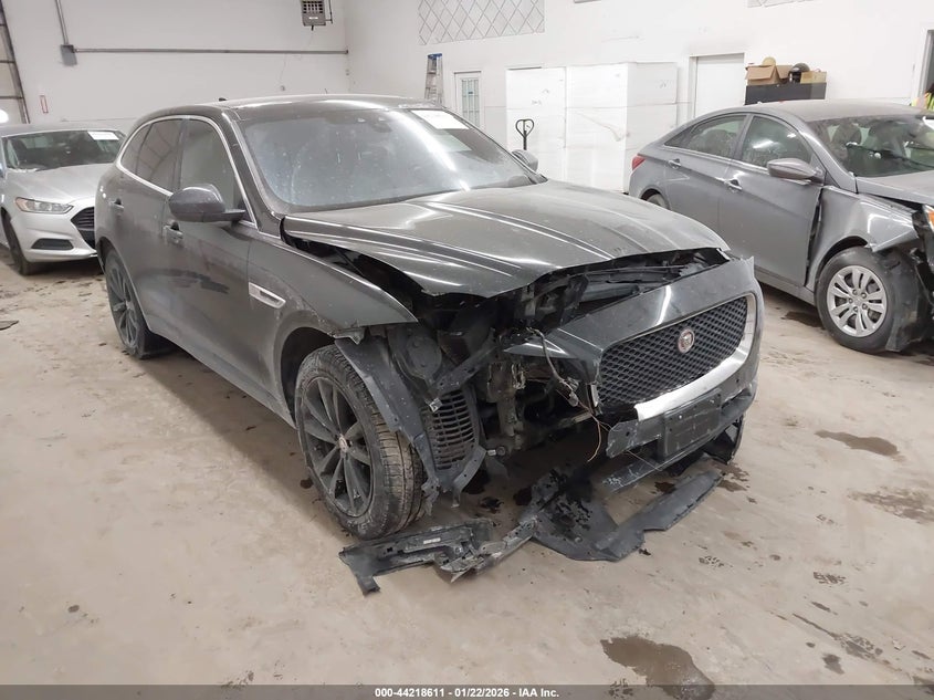 2017 Jaguar F-Pace 35T Prestige