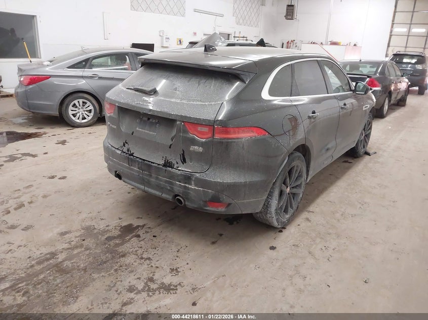 2017 Jaguar F-Pace 35T Prestige