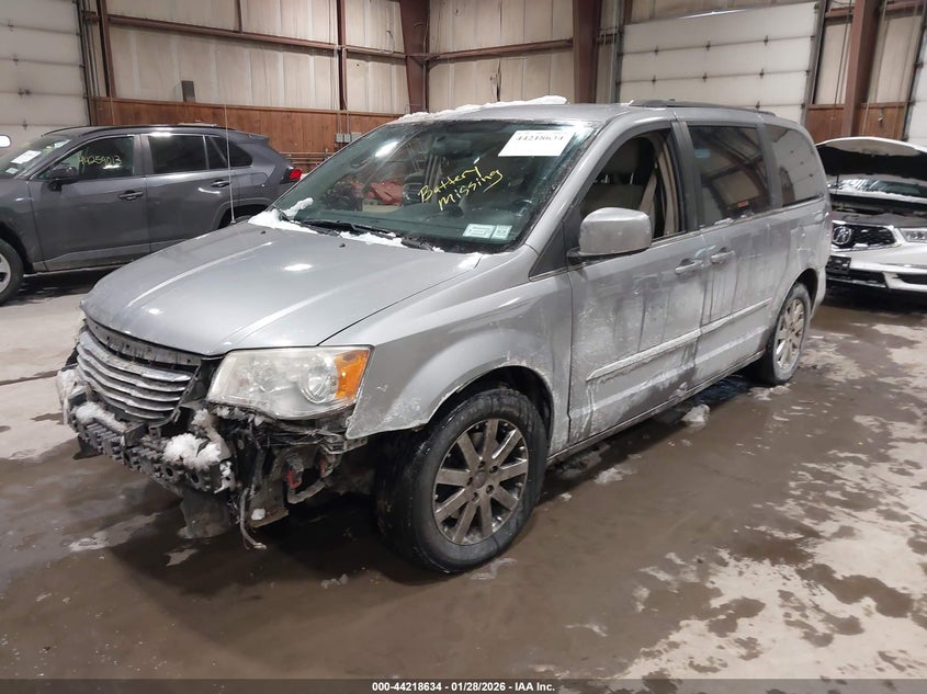 2013 Chrysler Town & Country Touring