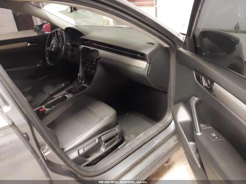 2021 Volkswagen Passat 2.0T Se