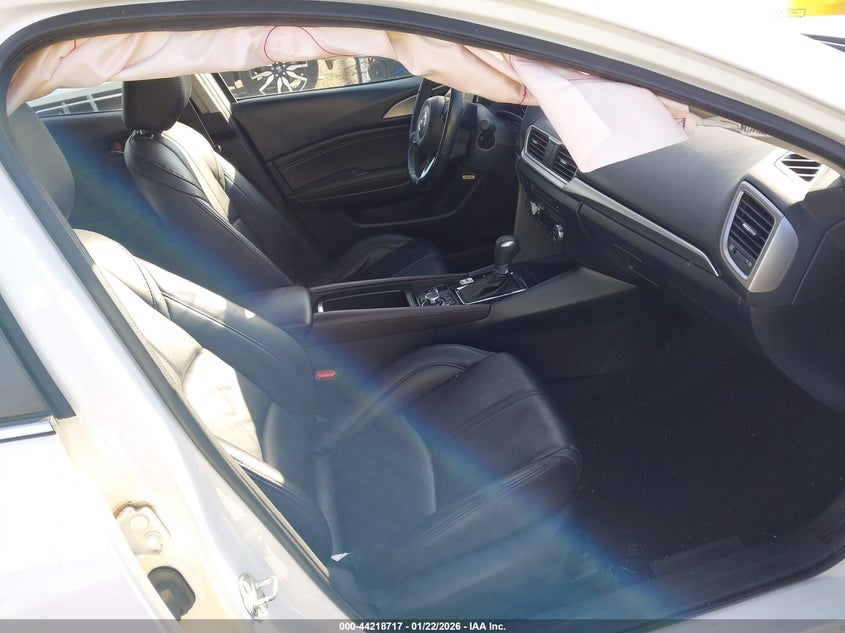 2017 Mazda Mazda3 Touring 2.5