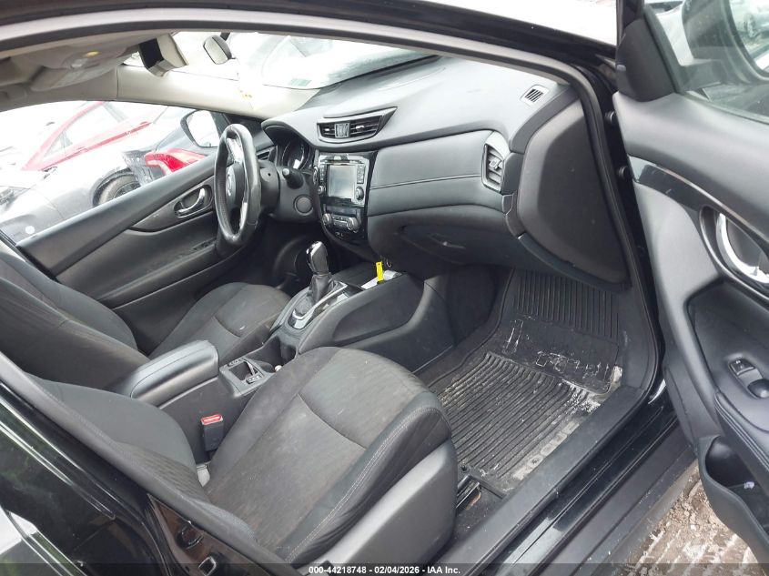 2017 Nissan Rogue Sv