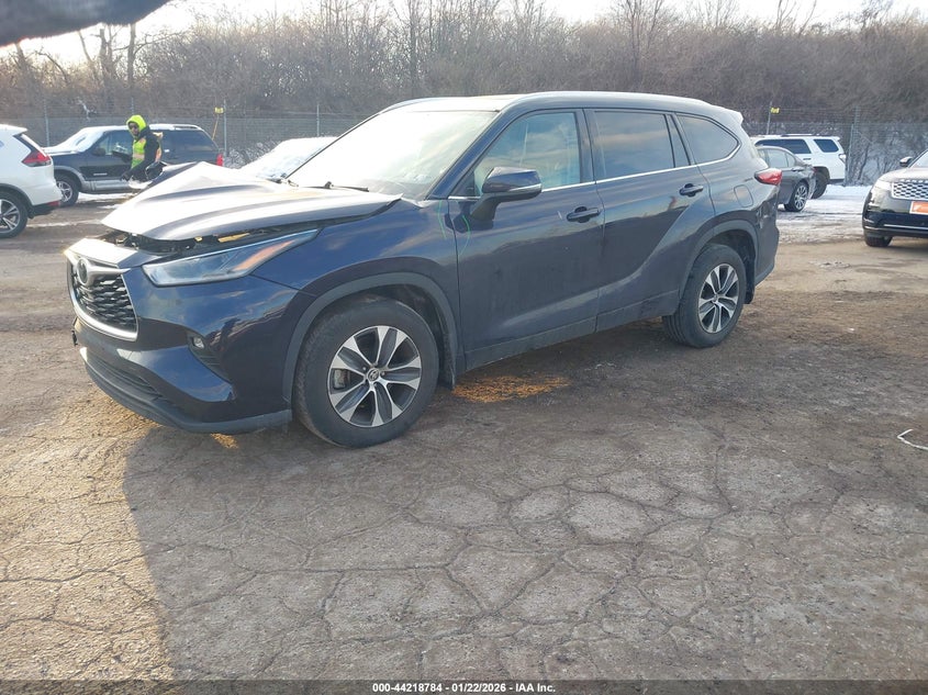 2021 Toyota Highlander Xle