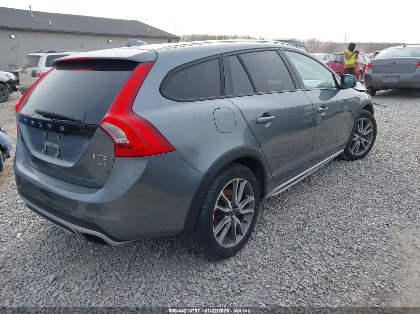 2017 Volvo V60 Cross Country T5