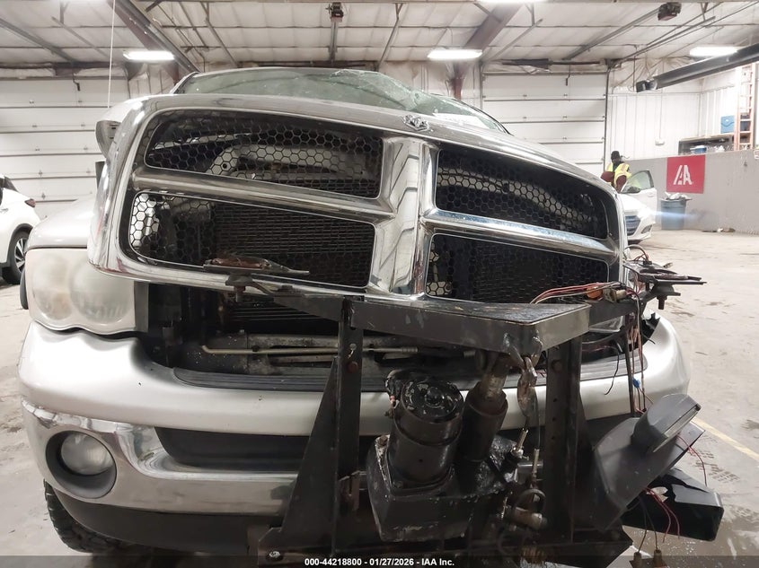 2004 Dodge Ram 1500 Slt/Laramie VIN: 1D7HU18N54S563039 Lot: 44218800